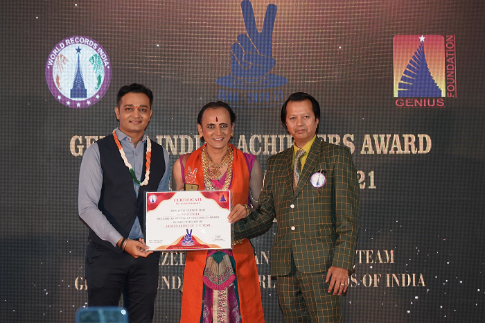  AKSHAY PATEL – GENIUS ARTIST OF THE YEAR